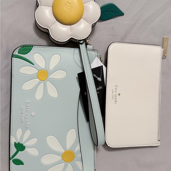 Kate Spade Other Day Tripper Triple Wrist -NWT - Picture 6 of 9